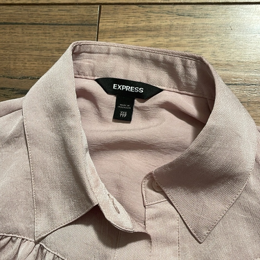 Express Button Down Light Pink Size Xxs - image 2